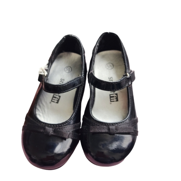 Smart Fit Other - Smart Fit NWT Girls Shoes Size 5 1/2